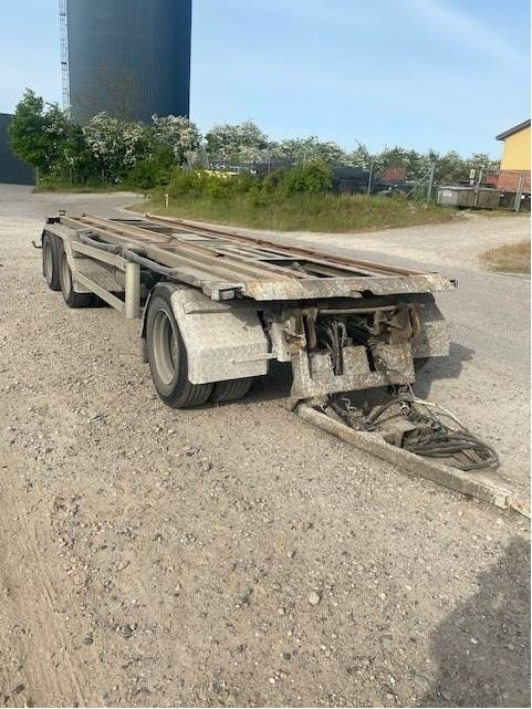 Nopa 6,5 - 7,0 mtr - Kablio/ Skip loader priekaba: foto 1 Nopa 6,5 - 7,0 mtr - Kablio/ Skip loader priekaba: foto 1