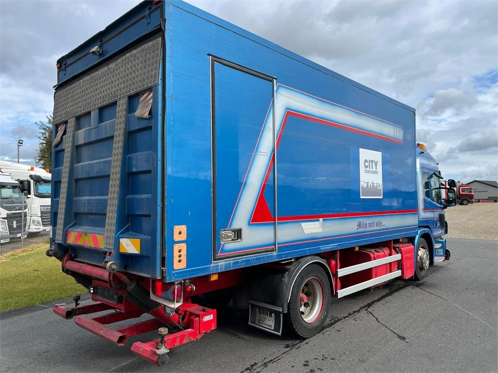 Scania P320 DB 4x2 MLB - low entry - Furgonas sunkvežimis: foto 2 Scania P320 DB 4x2 MLB - low entry - Furgonas sunkvežimis: foto 2