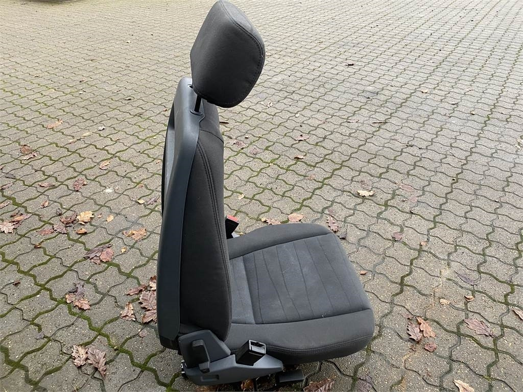 Scania Passagersæde (Klapsæde) - Kabina - Sunkvežimis: foto 4 Scania Passagersæde (Klapsæde) - Kabina - Sunkvežimis: foto 4