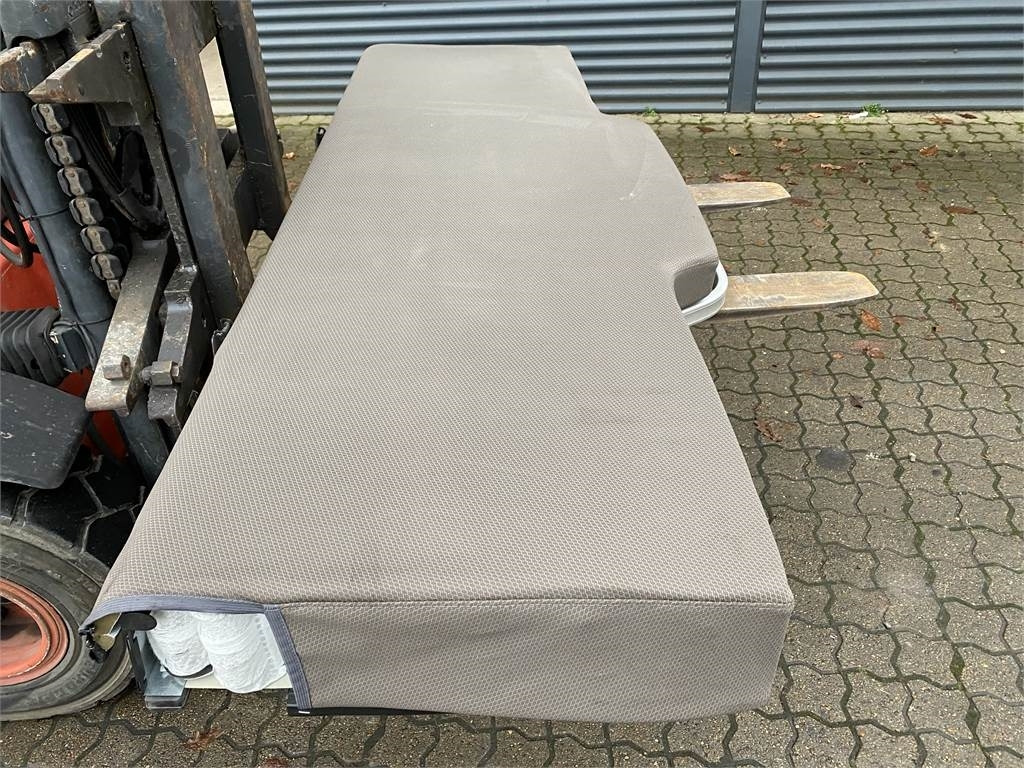 Scania Underkøje (L 2000 x B 630mm) - Kabina - Sunkvežimis: foto 2 Scania Underkøje (L 2000 x B 630mm) - Kabina - Sunkvežimis: foto 2