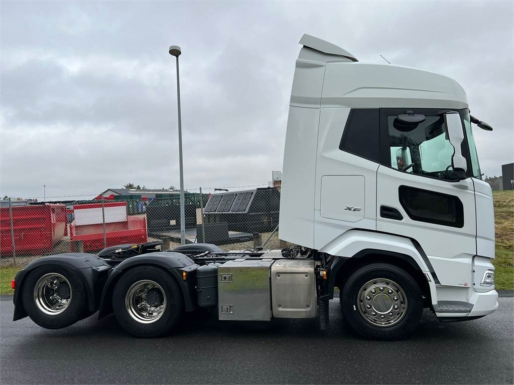DAF XF530 FTS 6x2 - Vilkikas: foto 5 DAF XF530 FTS 6x2 - Vilkikas: foto 5
