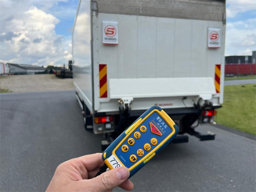 Volvo FL 250 16 ton - Refrižeratorius sunkvežimis: foto 4 Volvo FL 250 16 ton - Refrižeratorius sunkvežimis: foto 4