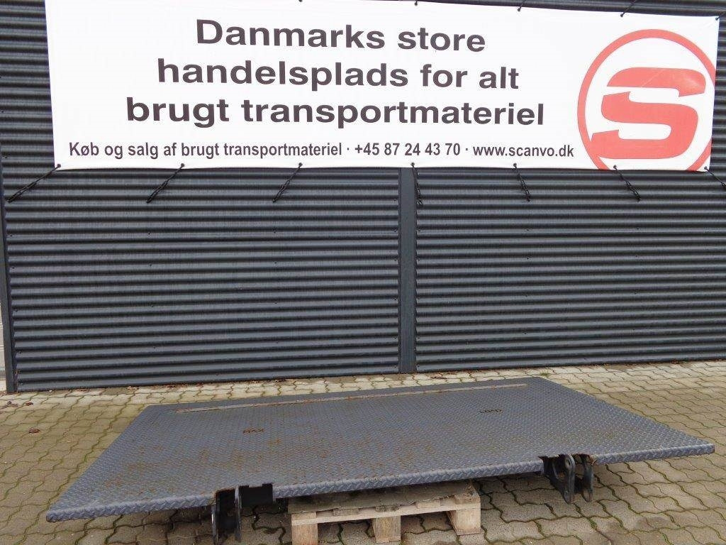 Zepro Z150-135MA liftplade - Hidraulinis liftas: foto 1 Zepro Z150-135MA liftplade - Hidraulinis liftas: foto 1