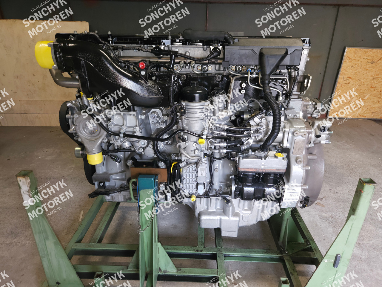 MERCEDES-BENZ OM 473 LA *NEW ENGINE* - Variklis: foto 2 MERCEDES-BENZ OM 473 LA *NEW ENGINE* - Variklis: foto 2
