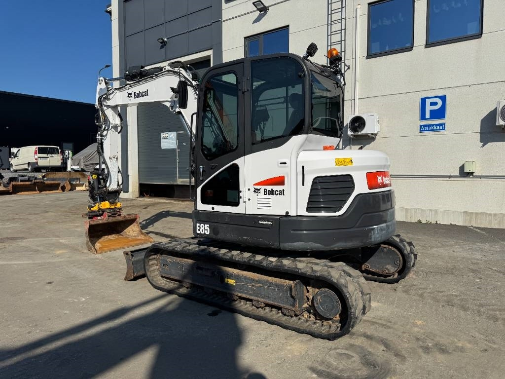 Bobcat E85 PYÖRITTÄJÄLLÄ - Mini ekskavatorius: foto 3 Bobcat E85 PYÖRITTÄJÄLLÄ - Mini ekskavatorius: foto 3