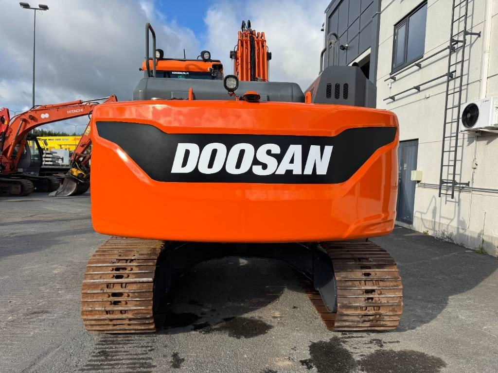 Doosan DX 180 LC-5 - Vikšrinis ekskavatorius: foto 4 Doosan DX 180 LC-5 - Vikšrinis ekskavatorius: foto 4