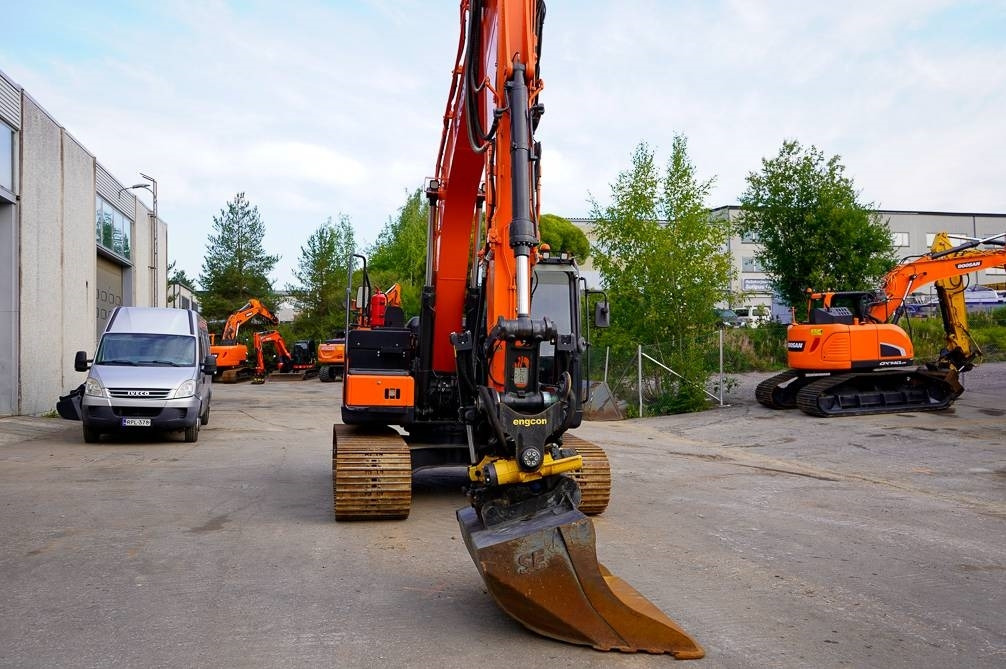 Doosan DX140LC-5 EPS ENGCON - Vikšrinis ekskavatorius: foto 4 Doosan DX140LC-5 EPS ENGCON - Vikšrinis ekskavatorius: foto 4
