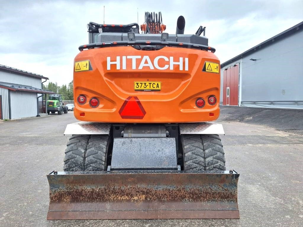 Hitachi MYYTY! SOLD! ZX155W-7 PYÖRITTÄJÄ, YM. - Ratinis ekskavatorius: foto 4 Hitachi MYYTY! SOLD! ZX155W-7 PYÖRITTÄJÄ, YM. - Ratinis ekskavatorius: foto 4
