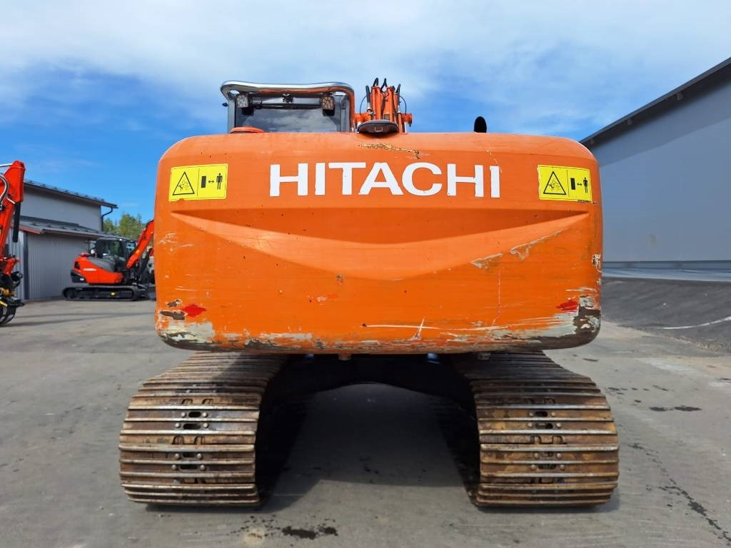 Hitachi MYYTY! SOLD! ZX160LC-3 - Vikšrinis ekskavatorius: foto 3 Hitachi MYYTY! SOLD! ZX160LC-3 - Vikšrinis ekskavatorius: foto 3