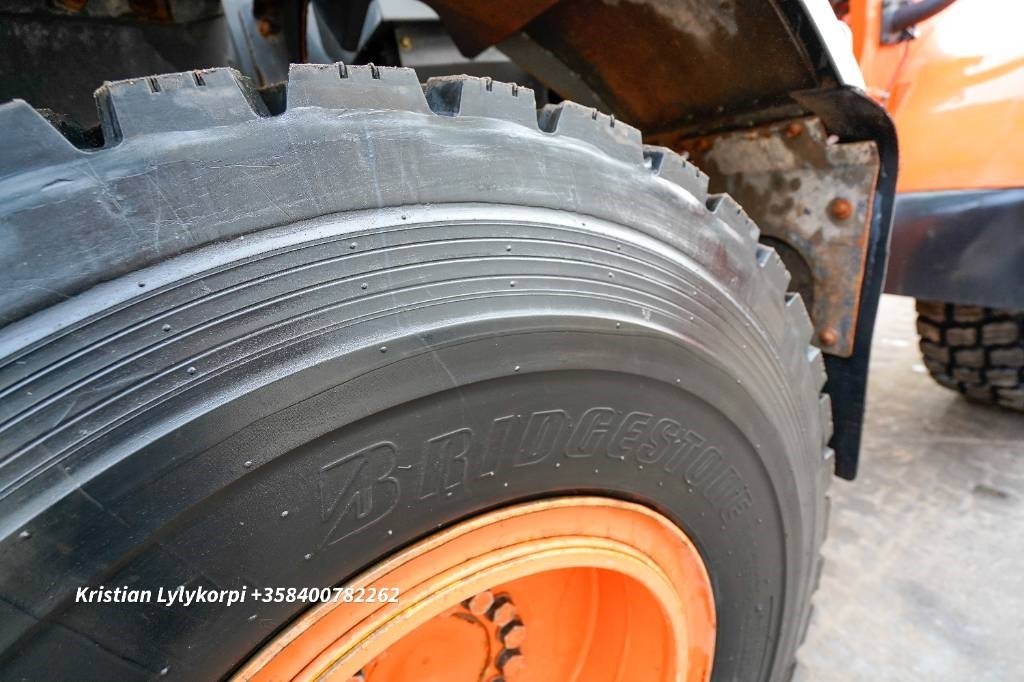 Ratinis krautuvas Hitachi ZW150 LONGBOOM: foto 23
