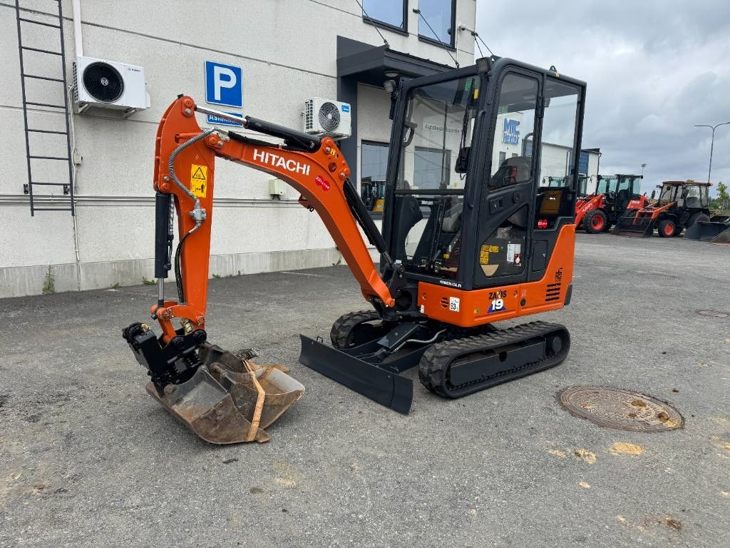 Hitachi ZX 19-6 CR - Mini ekskavatorius: foto 2 Hitachi ZX 19-6 CR - Mini ekskavatorius: foto 2