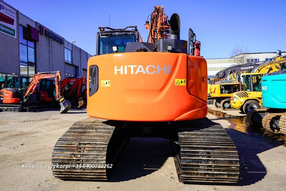 Hitachi ZX135US-6 METSÄALUSTALLA - Vikšrinis ekskavatorius: foto 4 Hitachi ZX135US-6 METSÄALUSTALLA - Vikšrinis ekskavatorius: foto 4