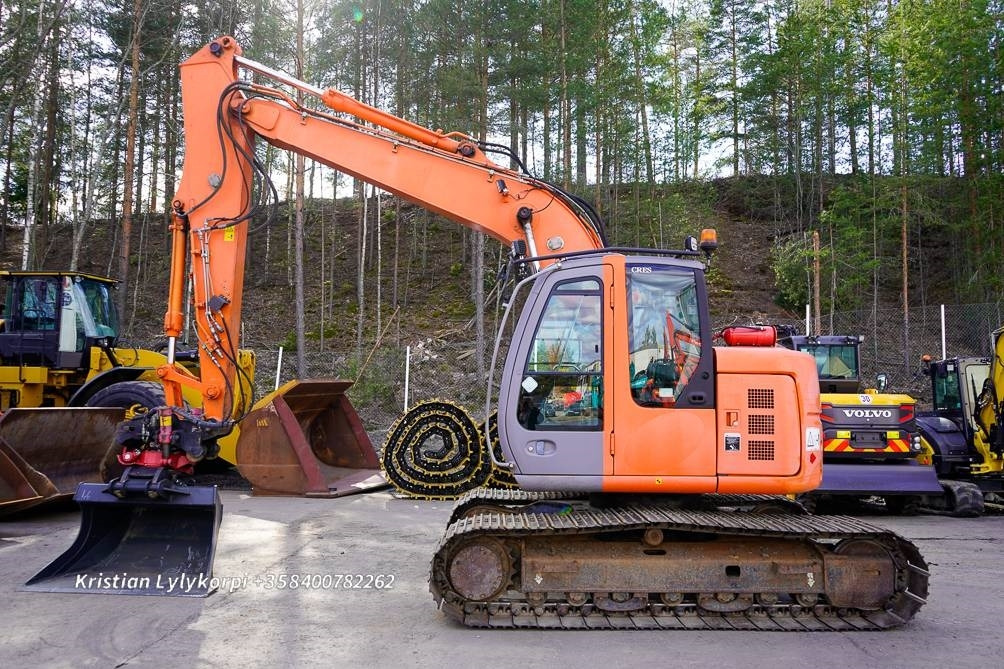 Hitachi ZX135US VÄHÄN AJETTU - Vikšrinis ekskavatorius: foto 1 Hitachi ZX135US VÄHÄN AJETTU - Vikšrinis ekskavatorius: foto 1