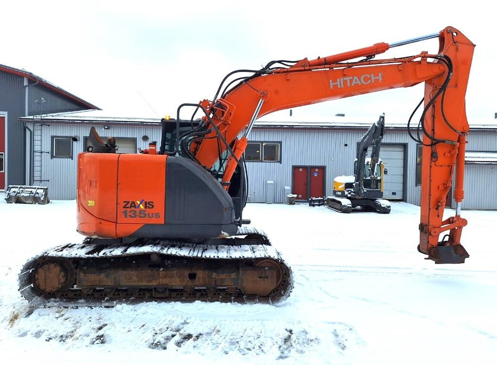 Hitachi ZX135USB-5 RASVARILLA - Vikšrinis ekskavatorius: foto 5 Hitachi ZX135USB-5 RASVARILLA - Vikšrinis ekskavatorius: foto 5