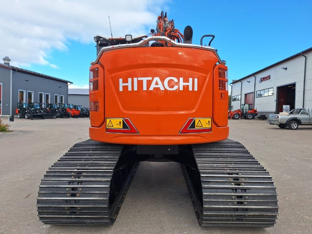 Hitachi ZX135USL-7 PUSKULEVY -SUOALUSTA- - Vikšrinis ekskavatorius: foto 4 Hitachi ZX135USL-7 PUSKULEVY -SUOALUSTA- - Vikšrinis ekskavatorius: foto 4