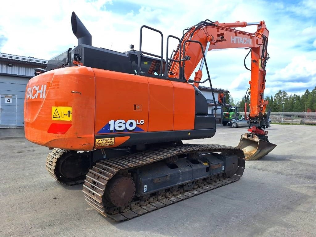 Hitachi ZX160LC-6 PYÖRITTÄJÄLLÄ - Vikšrinis ekskavatorius: foto 4 Hitachi ZX160LC-6 PYÖRITTÄJÄLLÄ - Vikšrinis ekskavatorius: foto 4