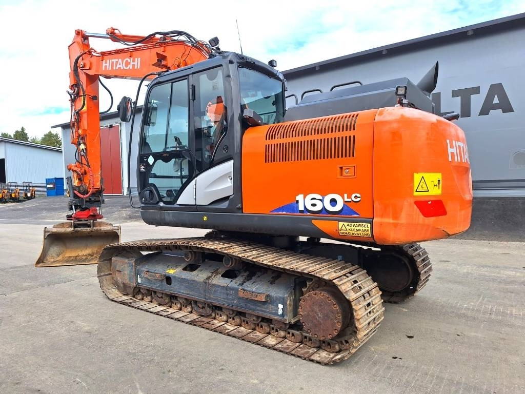 Hitachi ZX160LC-6 PYÖRITTÄJÄLLÄ - Vikšrinis ekskavatorius: foto 2 Hitachi ZX160LC-6 PYÖRITTÄJÄLLÄ - Vikšrinis ekskavatorius: foto 2