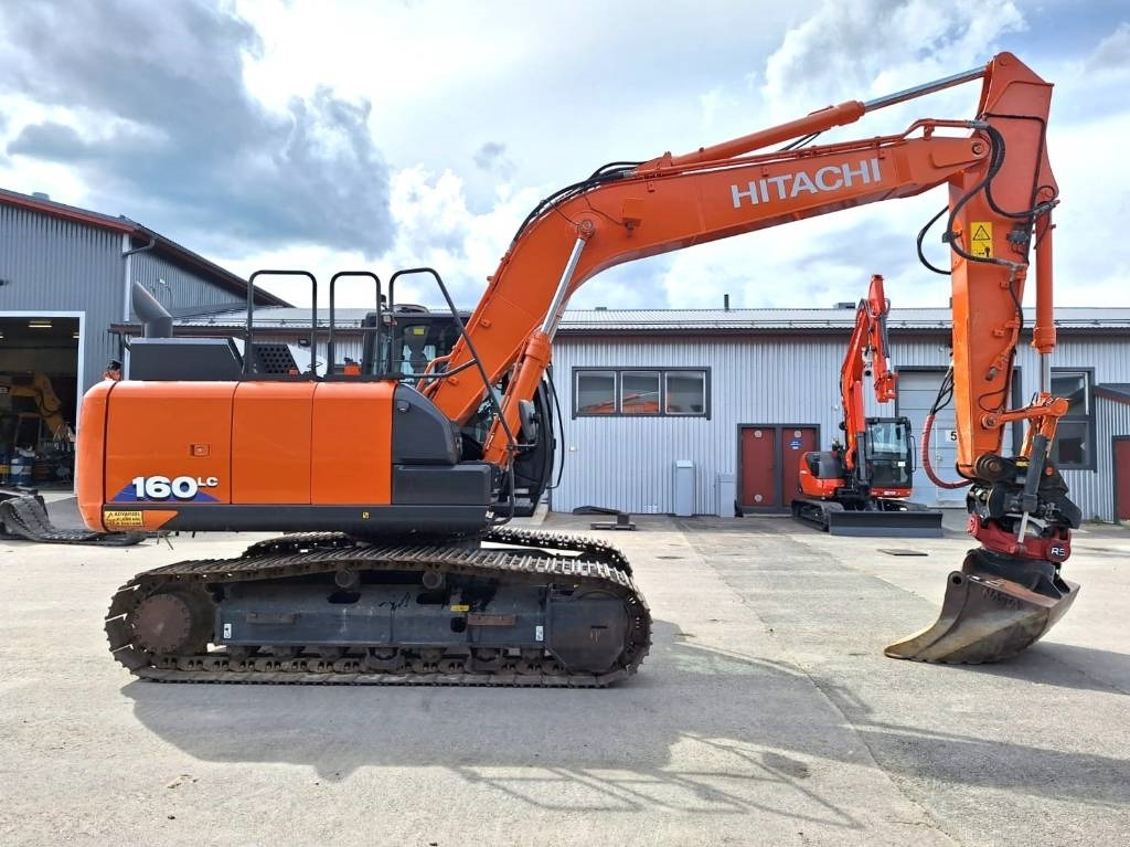 Hitachi ZX160LC-6 PYÖRITTÄJÄLLÄ - Vikšrinis ekskavatorius: foto 5 Hitachi ZX160LC-6 PYÖRITTÄJÄLLÄ - Vikšrinis ekskavatorius: foto 5