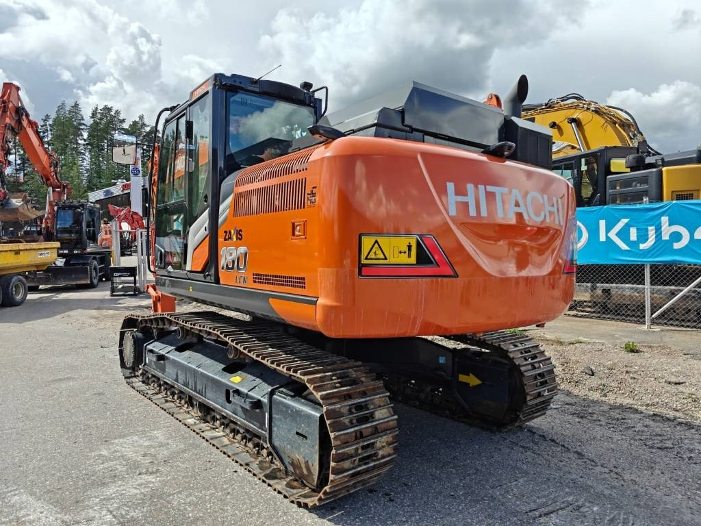 Hitachi ZX180LCN-7 - Vikšrinis ekskavatorius: foto 3 Hitachi ZX180LCN-7 - Vikšrinis ekskavatorius: foto 3