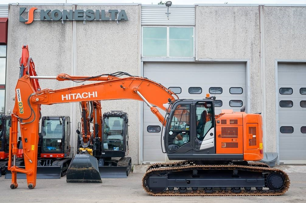 Hitachi ZX225USLC-6 - Vikšrinis ekskavatorius: foto 1 Hitachi ZX225USLC-6 - Vikšrinis ekskavatorius: foto 1