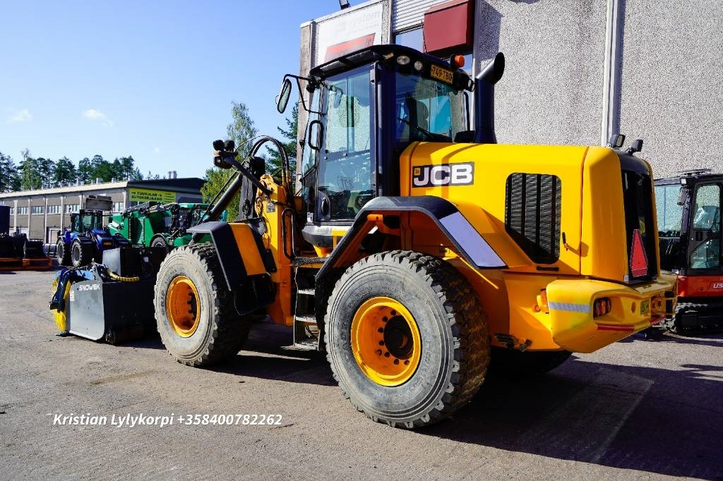 JCB 437HT - Ratinis krautuvas: foto 2 JCB 437HT - Ratinis krautuvas: foto 2