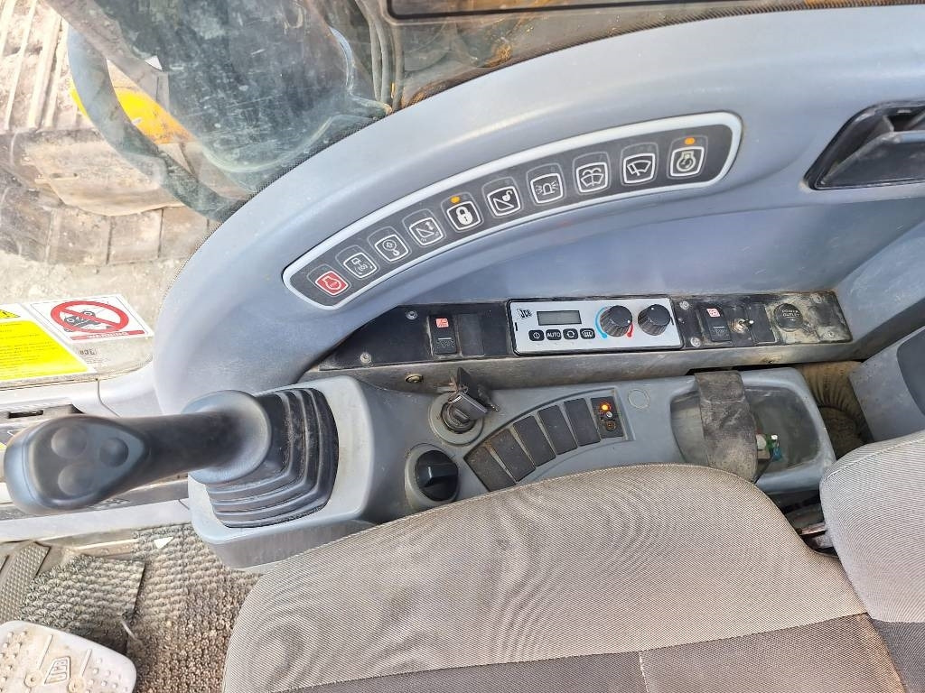 JCB JZ235LC KALLISTAJALLA  lizingą JCB JZ235LC KALLISTAJALLA: foto 10