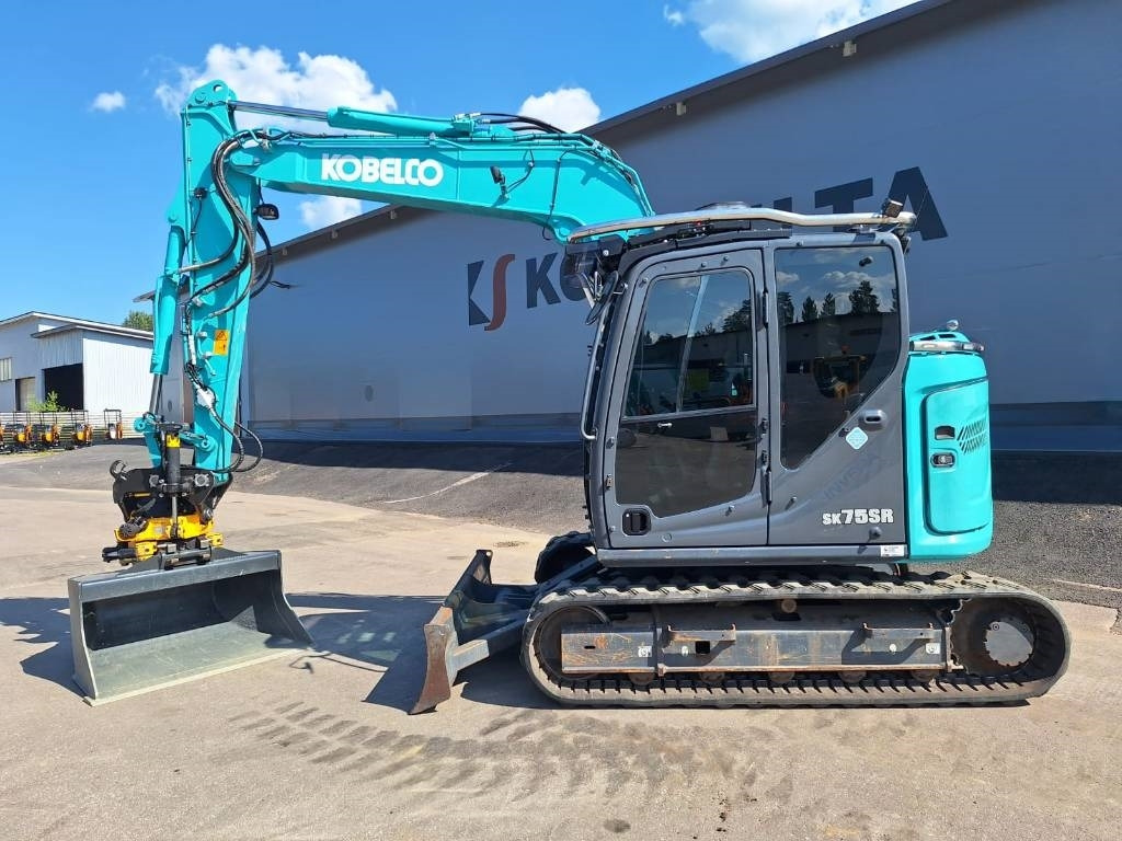 Kobelco MYYTY! SOLD! SK75SR-7 HUIPPUVARUSTEET - Mini ekskavatorius: foto 1 Kobelco MYYTY! SOLD! SK75SR-7 HUIPPUVARUSTEET - Mini ekskavatorius: foto 1