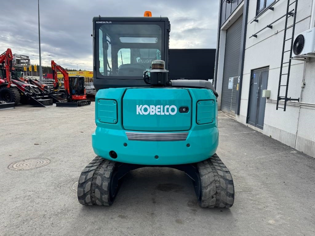 Kobelco SK45SRX-6 Pyörittäjä pihdeillä - Mini ekskavatorius: foto 4 Kobelco SK45SRX-6 Pyörittäjä pihdeillä - Mini ekskavatorius: foto 4