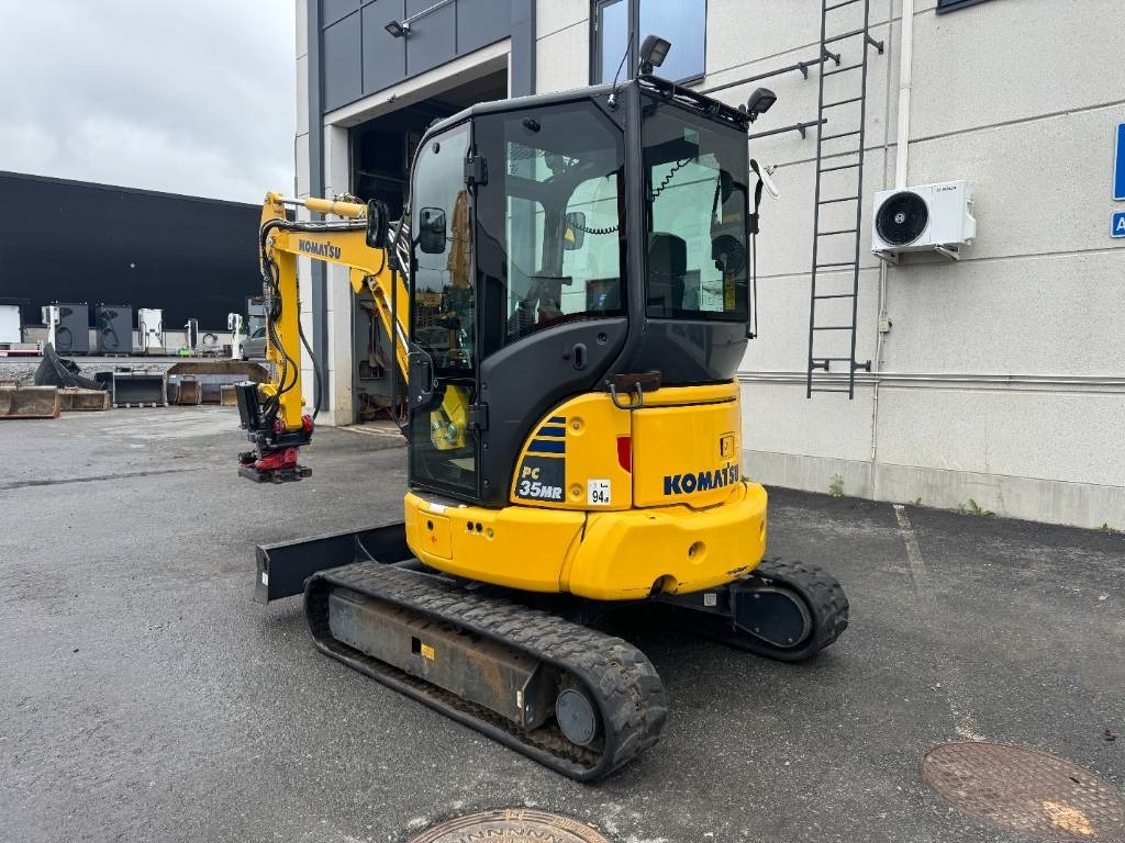 Komatsu PC 35 MR-5 - Mini ekskavatorius: foto 3 Komatsu PC 35 MR-5 - Mini ekskavatorius: foto 3