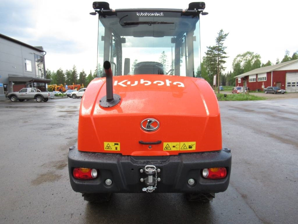 Kubota R070W UUTUUSMALLI - Ratinis krautuvas: foto 4 Kubota R070W UUTUUSMALLI - Ratinis krautuvas: foto 4