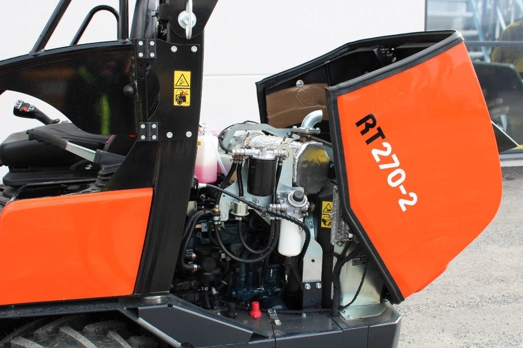 Kubota RT270-2 KATOKSELLA! UUSI - Šarnyrinis krautuvas: foto 4 Kubota RT270-2 KATOKSELLA! UUSI - Šarnyrinis krautuvas: foto 4