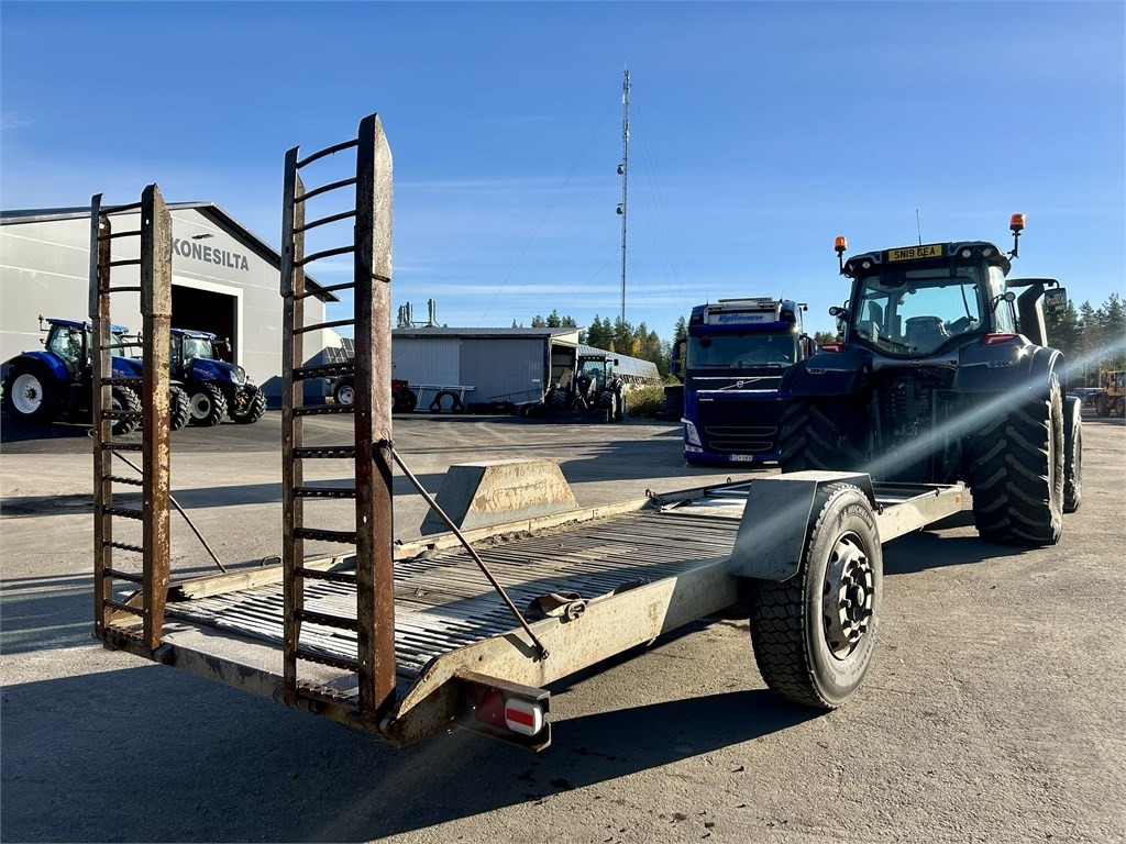 Omavalmiste 1 akselinen lavetti 6m - Žemo profilio platforma priekaba: foto 3 Omavalmiste 1 akselinen lavetti 6m - Žemo profilio platforma priekaba: foto 3