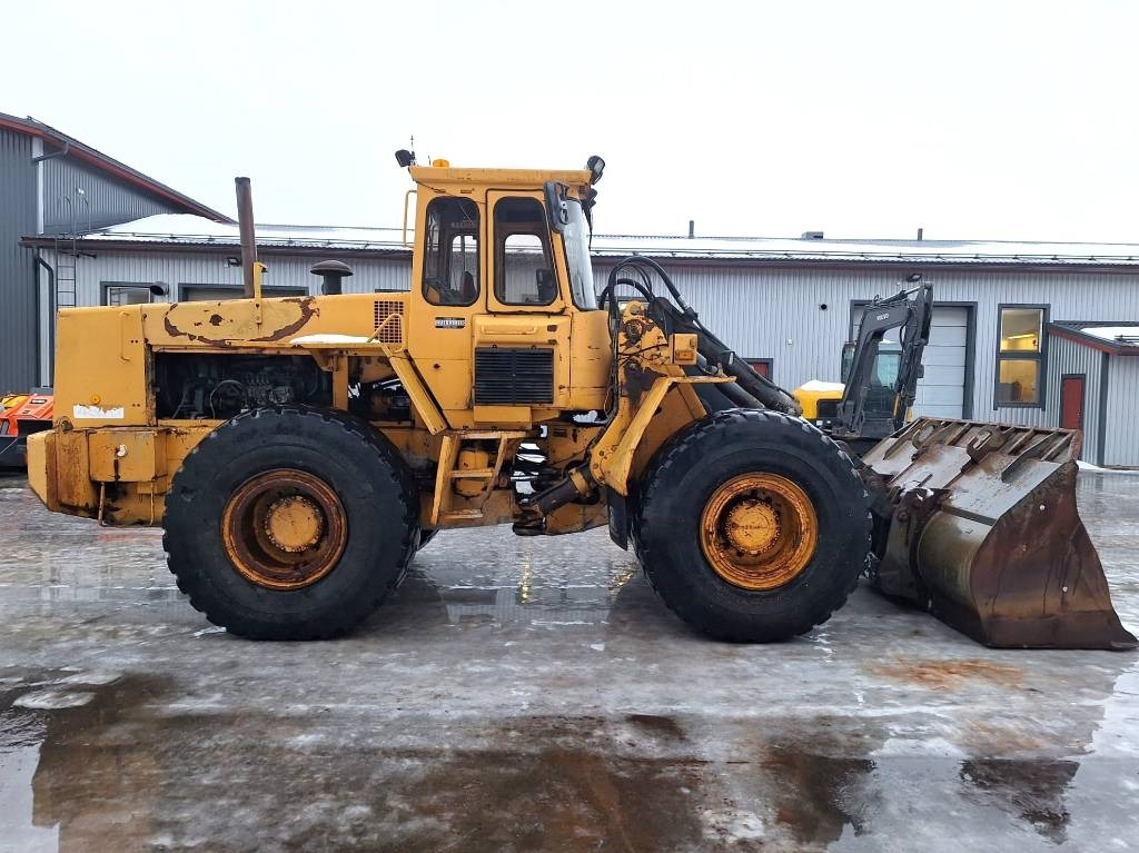 Volvo BM 4500 - Ratinis krautuvas: foto 5 Volvo BM 4500 - Ratinis krautuvas: foto 5