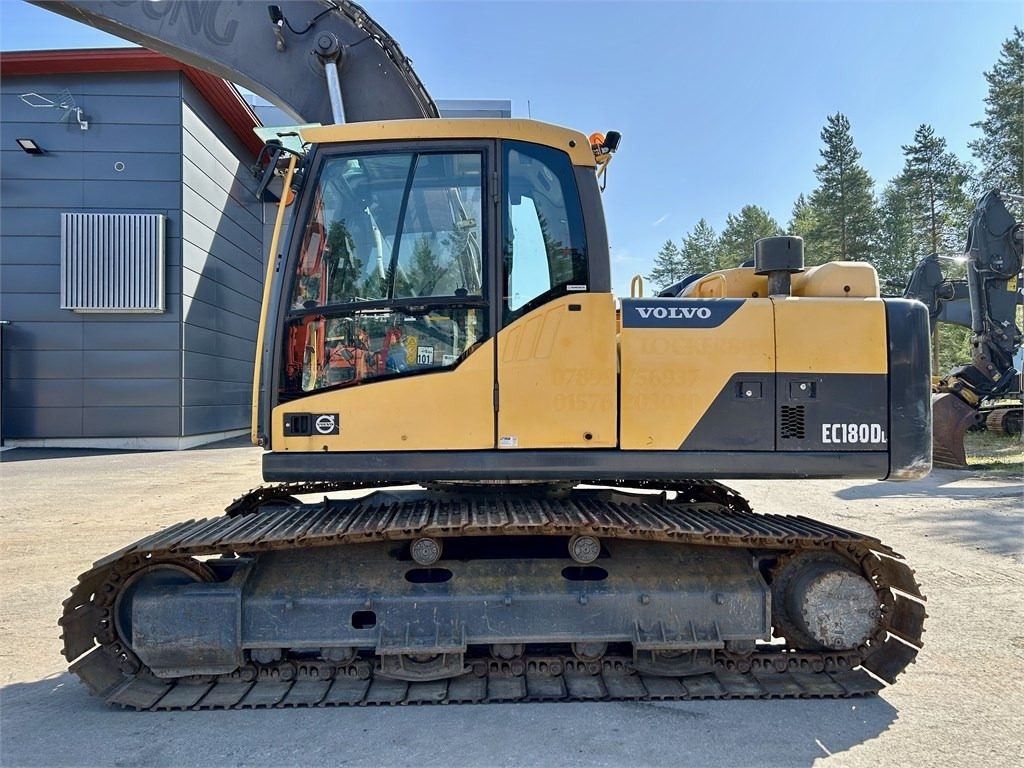 Volvo EC180DL PYÖRITTÄJÄLLÄ - Vikšrinis ekskavatorius: foto 2 Volvo EC180DL PYÖRITTÄJÄLLÄ - Vikšrinis ekskavatorius: foto 2