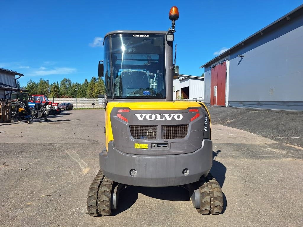 Volvo EC35D PYÖRITTÄJÄLLÄ - Mini ekskavatorius: foto 3 Volvo EC35D PYÖRITTÄJÄLLÄ - Mini ekskavatorius: foto 3