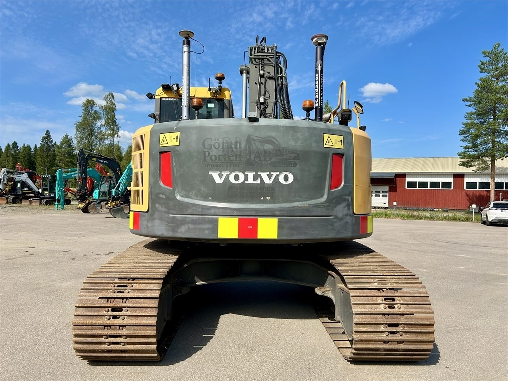 Volvo ECR235CL PYÖRITTÄJÄ, 3D-LAITTEET - Vikšrinis ekskavatorius: foto 4 Volvo ECR235CL PYÖRITTÄJÄ, 3D-LAITTEET - Vikšrinis ekskavatorius: foto 4