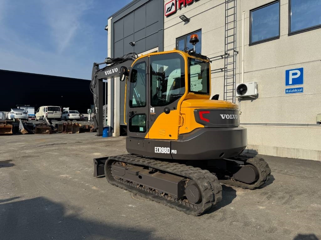 Volvo ECR88D PRO VÄHÄN AJETTU - Mini ekskavatorius: foto 3 Volvo ECR88D PRO VÄHÄN AJETTU - Mini ekskavatorius: foto 3