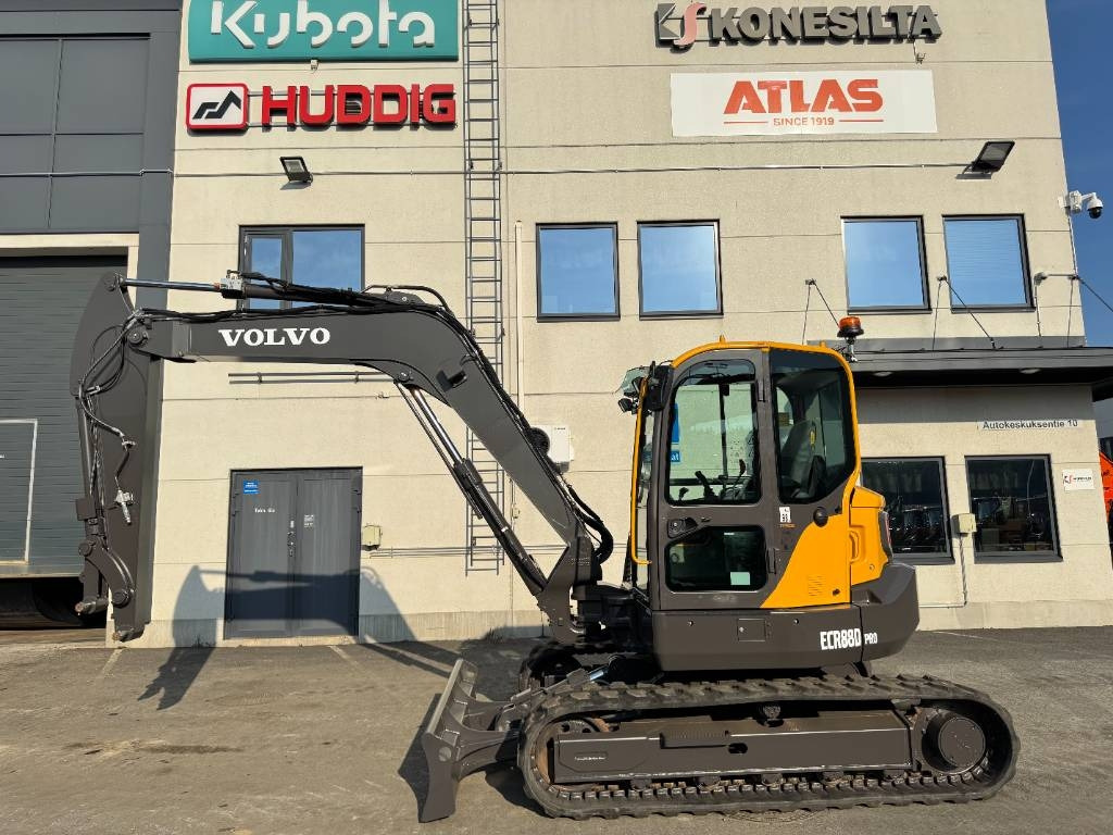 Volvo ECR88D PRO VÄHÄN AJETTU - Mini ekskavatorius: foto 1 Volvo ECR88D PRO VÄHÄN AJETTU - Mini ekskavatorius: foto 1