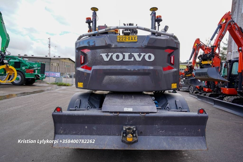 Volvo EWR170E HUIPPUVARUSTEET - Ratinis ekskavatorius: foto 5 Volvo EWR170E HUIPPUVARUSTEET - Ratinis ekskavatorius: foto 5