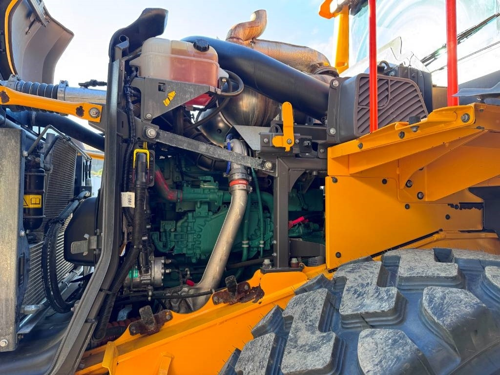 Volvo L110H LONG BOOM - Ratinis krautuvas: foto 5 Volvo L110H LONG BOOM - Ratinis krautuvas: foto 5