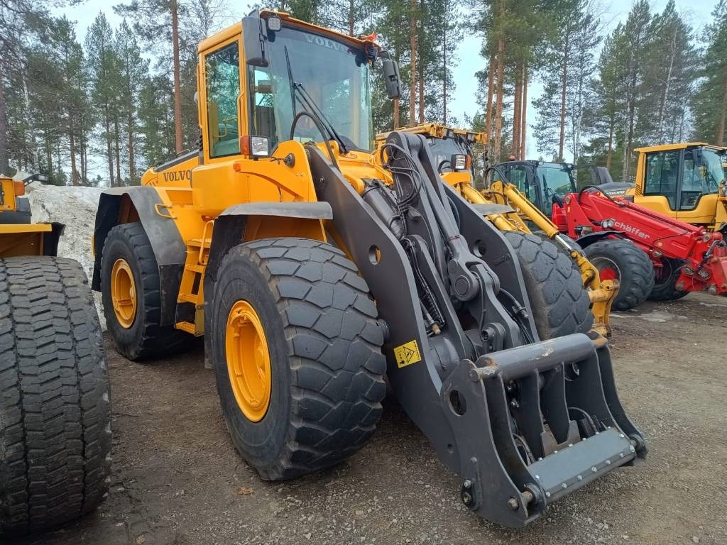 Volvo L120E RASVARILLA - Ratinis krautuvas: foto 4 Volvo L120E RASVARILLA - Ratinis krautuvas: foto 4