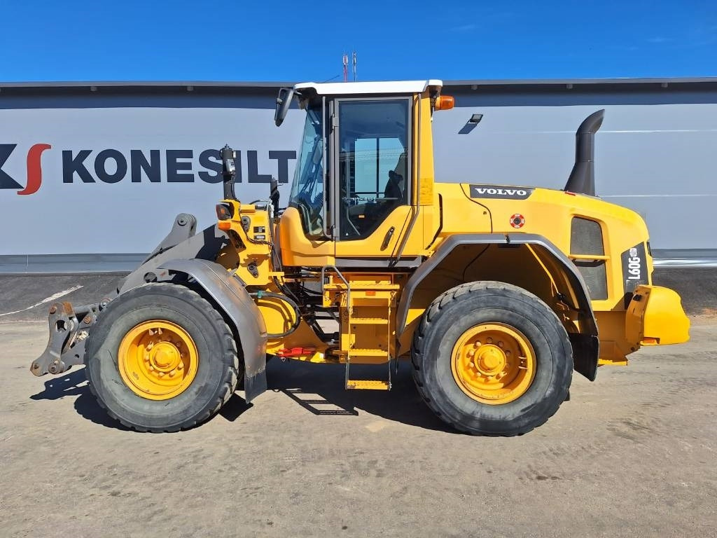 Volvo L60G VIPUOHJAUS - Ratinis krautuvas: foto 1 Volvo L60G VIPUOHJAUS - Ratinis krautuvas: foto 1