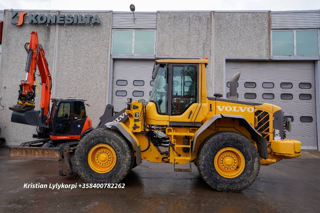 Volvo L70F 3 ja 4hyd - Ratinis krautuvas: foto 1 Volvo L70F 3 ja 4hyd - Ratinis krautuvas: foto 1