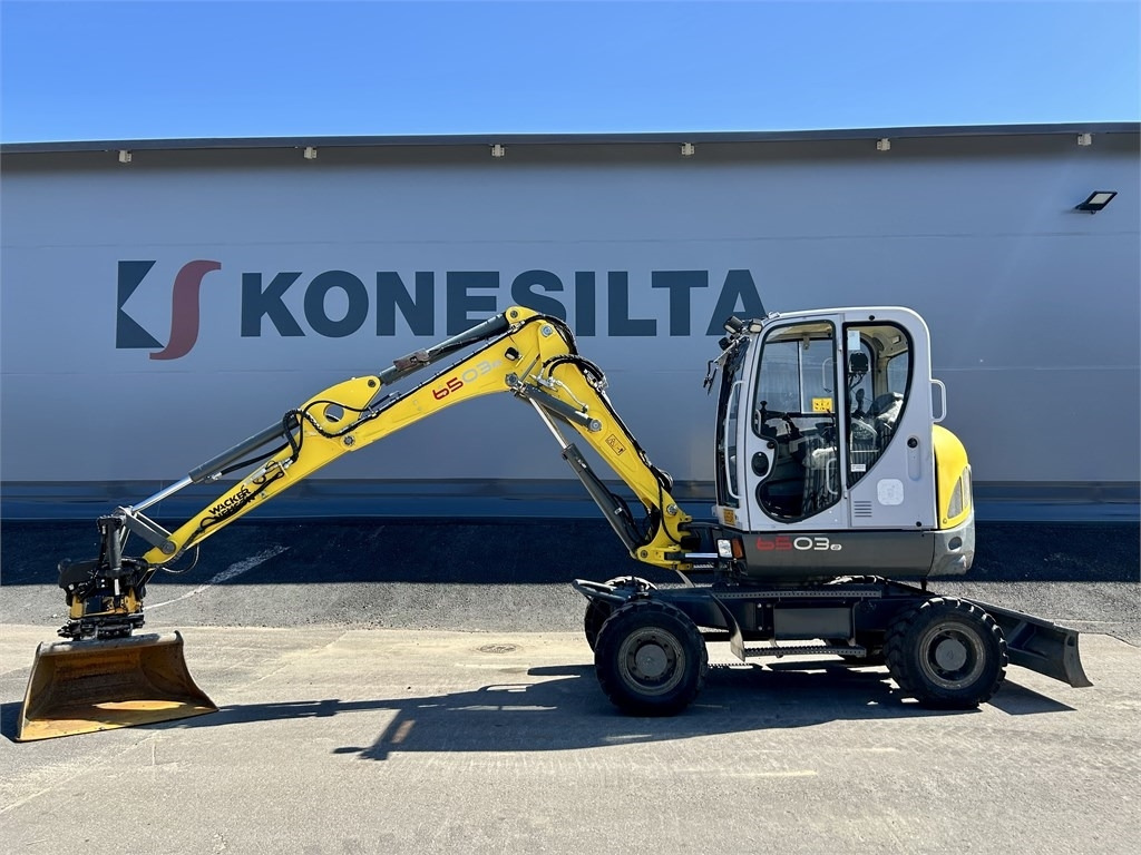 Wacker Neuson 6503 PIHTIENGCON, 2-KAUHAA, PIIKIT - Ratinis ekskavatorius: foto 1 Wacker Neuson 6503 PIHTIENGCON, 2-KAUHAA, PIIKIT - Ratinis ekskavatorius: foto 1