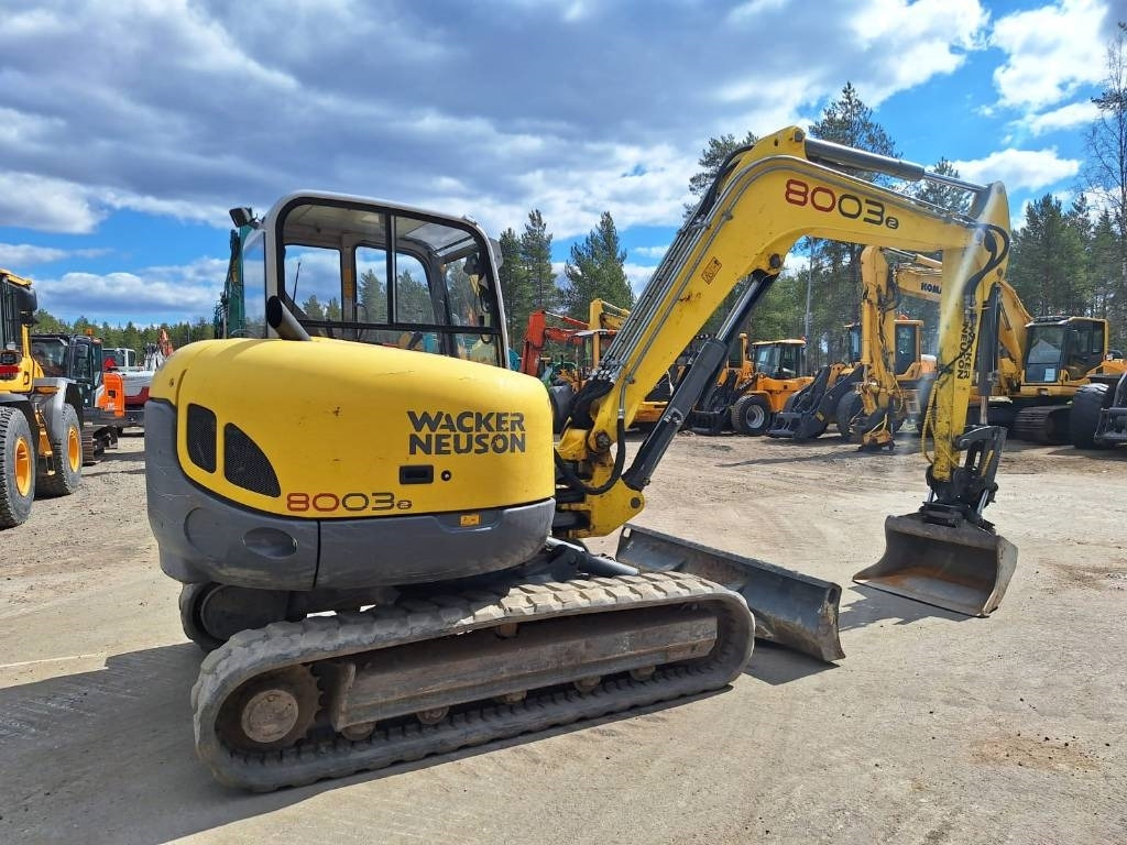 Wacker Neuson 8003RD KALLISTAJALLA - Mini ekskavatorius: foto 4 Wacker Neuson 8003RD KALLISTAJALLA - Mini ekskavatorius: foto 4