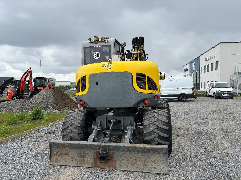 Wacker Neuson EW 100 - Ratinis ekskavatorius: foto 3 Wacker Neuson EW 100 - Ratinis ekskavatorius: foto 3