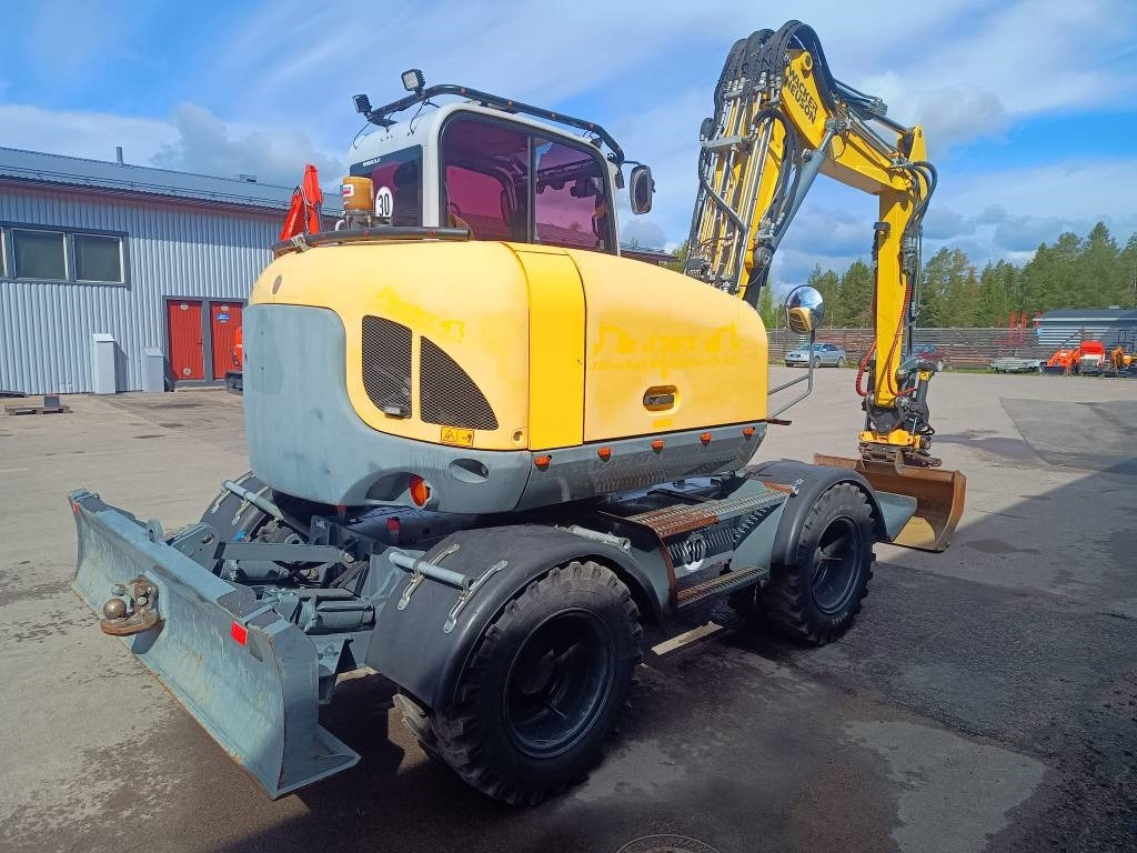 Wacker Neuson EW100 PYÖRITTÄJÄLLÄ - Ratinis ekskavatorius: foto 3 Wacker Neuson EW100 PYÖRITTÄJÄLLÄ - Ratinis ekskavatorius: foto 3