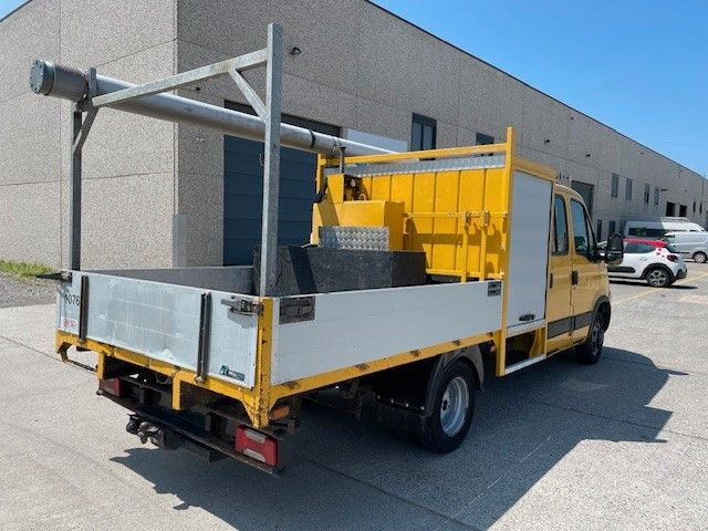 Iveco Daily 50C15. 3.0HPT. LKW 3500kg. - Bortinis automobilis, Komercinis automobilis su dviguba kabina: foto 4 Iveco Daily 50C15. 3.0HPT. LKW 3500kg. - Bortinis automobilis, Komercinis automobilis su dviguba kabina: foto 4