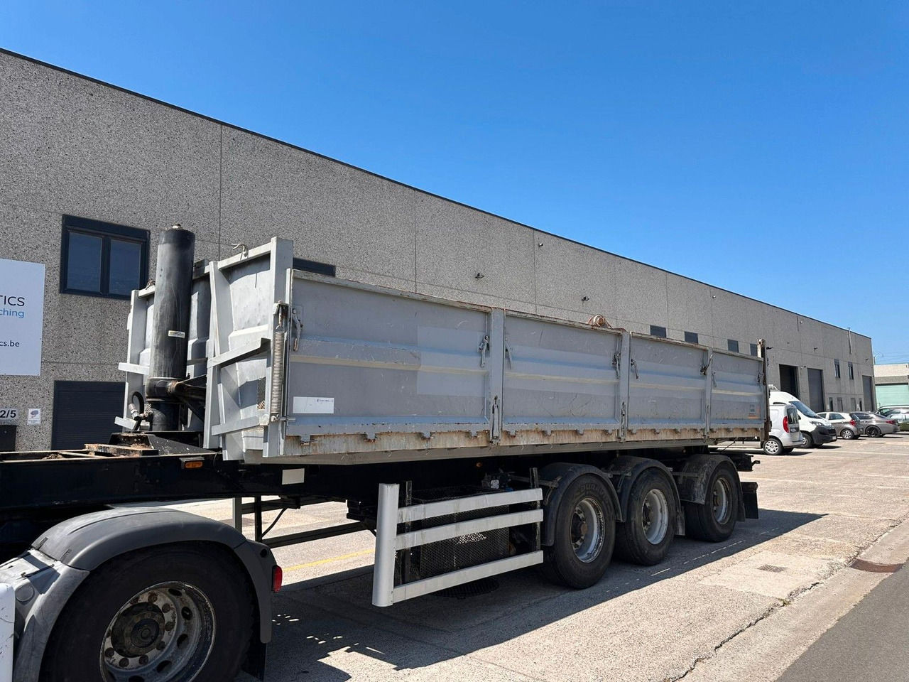 Turbo's Hoet Kipper. 3 Achsen. - Savivartis puspriekabė: foto 3 Turbo's Hoet Kipper. 3 Achsen. - Savivartis puspriekabė: foto 3