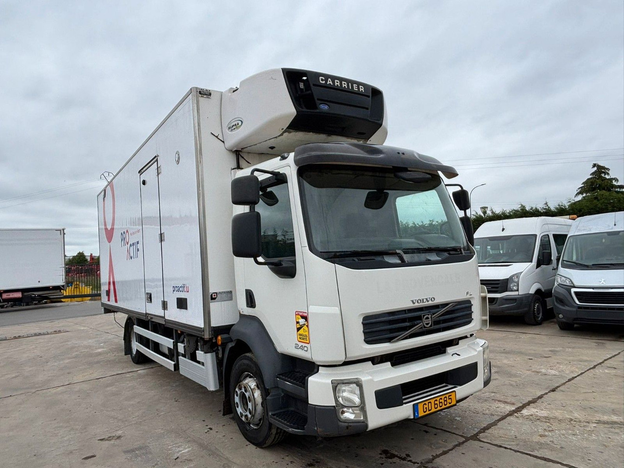Volvo FL 250. Carrier Supra -20°. EU5. Motor Defekt. - Refrižeratorius sunkvežimis: foto 1 Volvo FL 250. Carrier Supra -20°. EU5. Motor Defekt. - Refrižeratorius sunkvežimis: foto 1